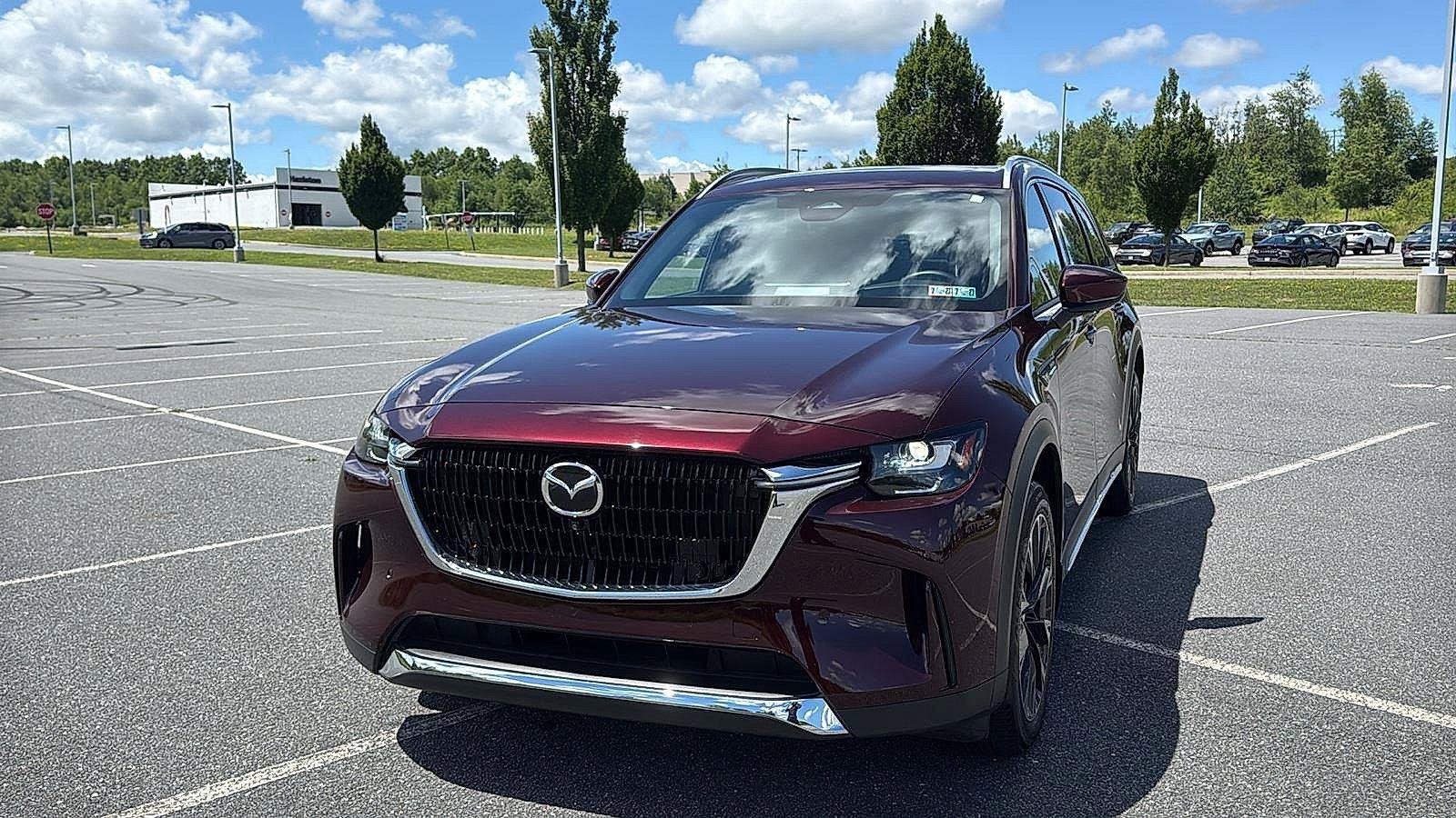 Certified 2025 MAZDA CX-90 Plug-In Hybrid w/ Premium Plus AWD/4WD image 15