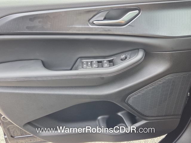 New 2026 Jeep Grand Cherokee L 2WD image 28
