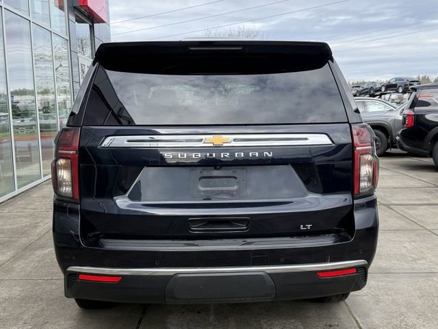 Used 2022 Chevrolet Suburban LT w/ LT Signature Package AWD/4WD image 6