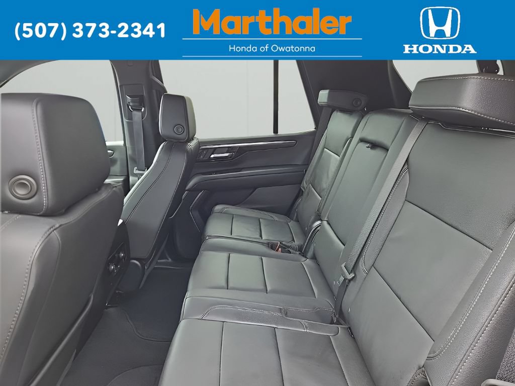 Used 2025 Chevrolet Tahoe LT AWD/4WD image 12
