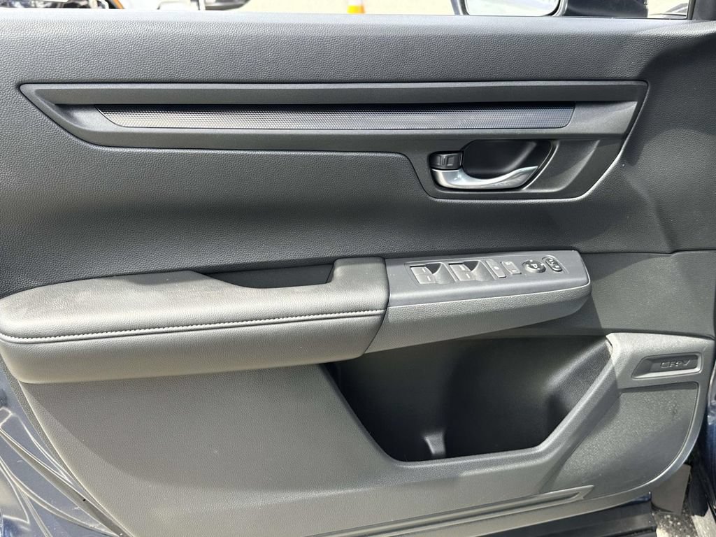 Certified 2025 Honda CR-V LX image 13