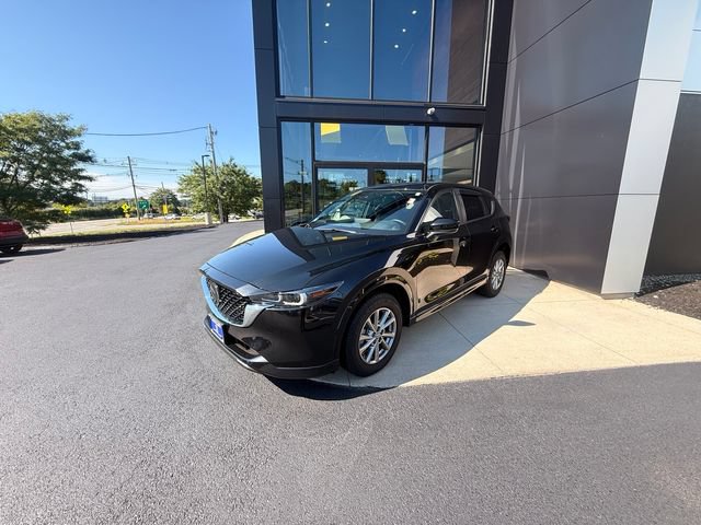 Used 2024 MAZDA CX-5 AWD 2.5 S w/ Select Package image 3