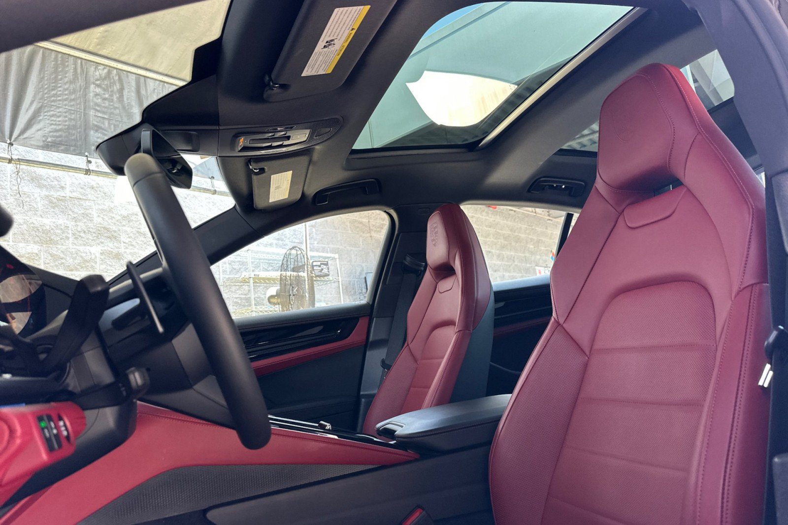 Used 2026 Porsche Panamera image 5