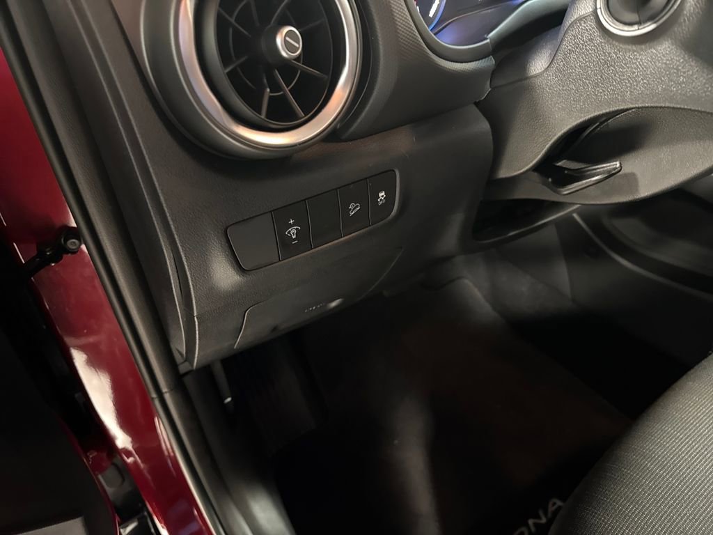 Used 2023 Hyundai Kona SEL w/ Convenience Package image 15