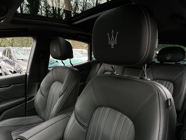Used 2022 Maserati Levante GT image 14