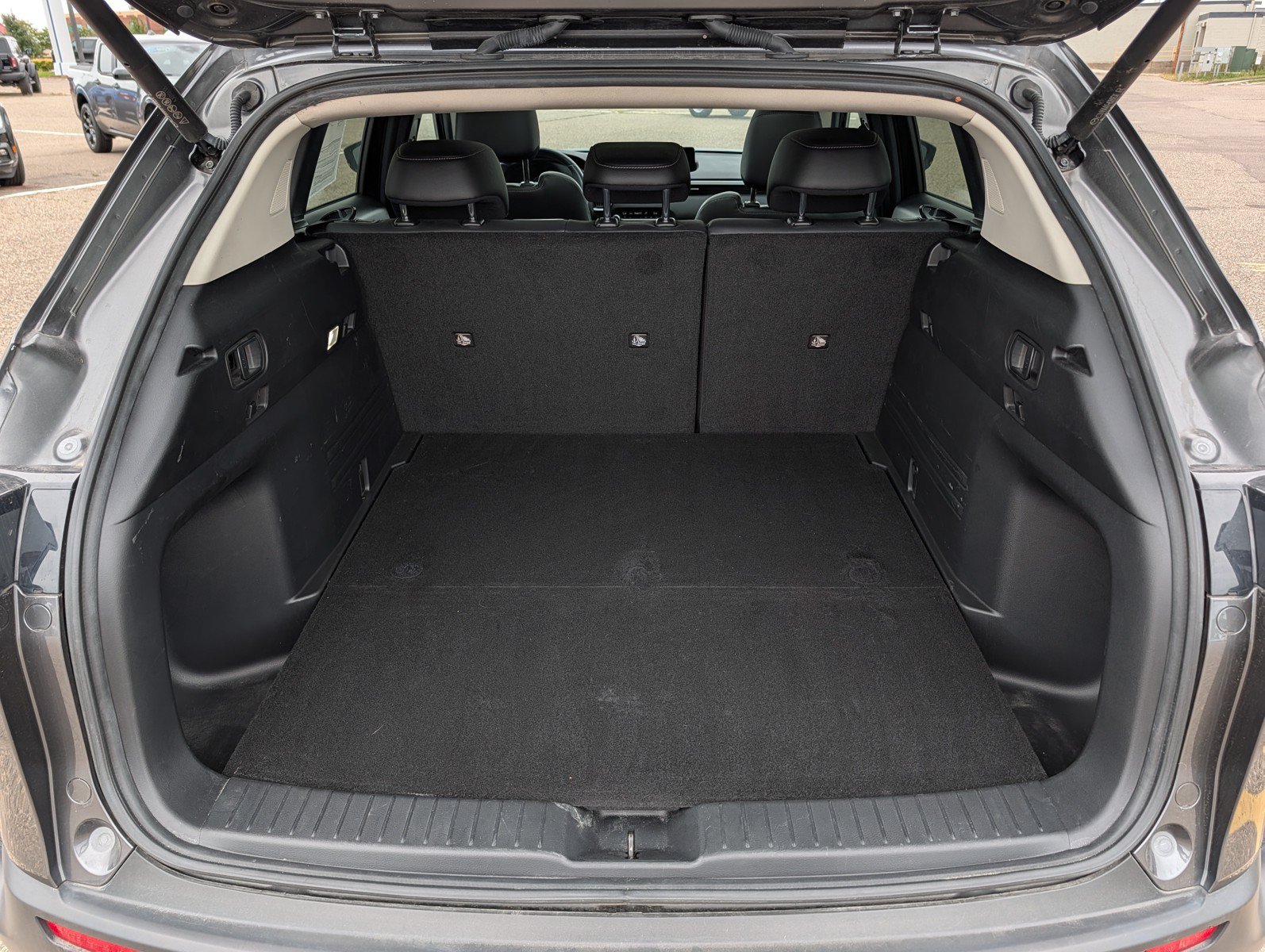 Used 2024 MAZDA CX-50 AWD 2.5 S w/ Cargo Package image 11
