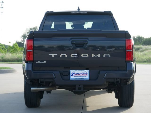 Used 2025 Toyota Tacoma SR5 AWD/4WD image 8