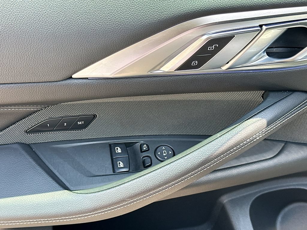 Used 2021 BMW 430i Coupe w/ M Sport Package RWD image 18