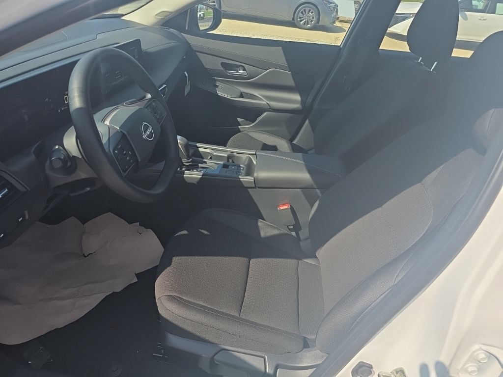 New 2027 Nissan Sentra S w/ Floor Mat Package FWD image 13
