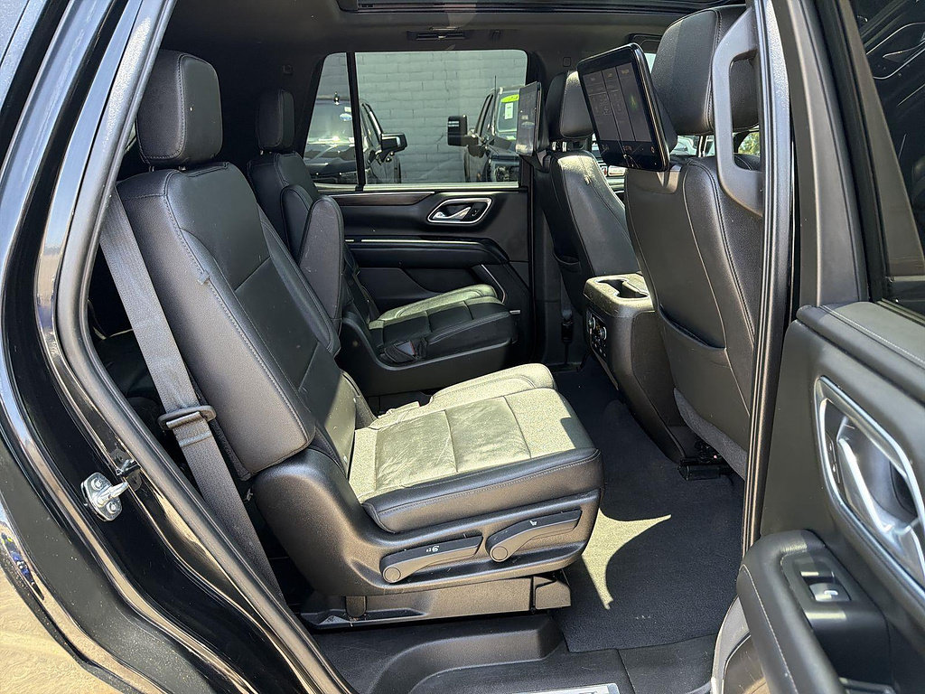 Used 2021 Chevrolet Tahoe Z71 w/ Z71 Off-Road Package AWD/4WD image 27