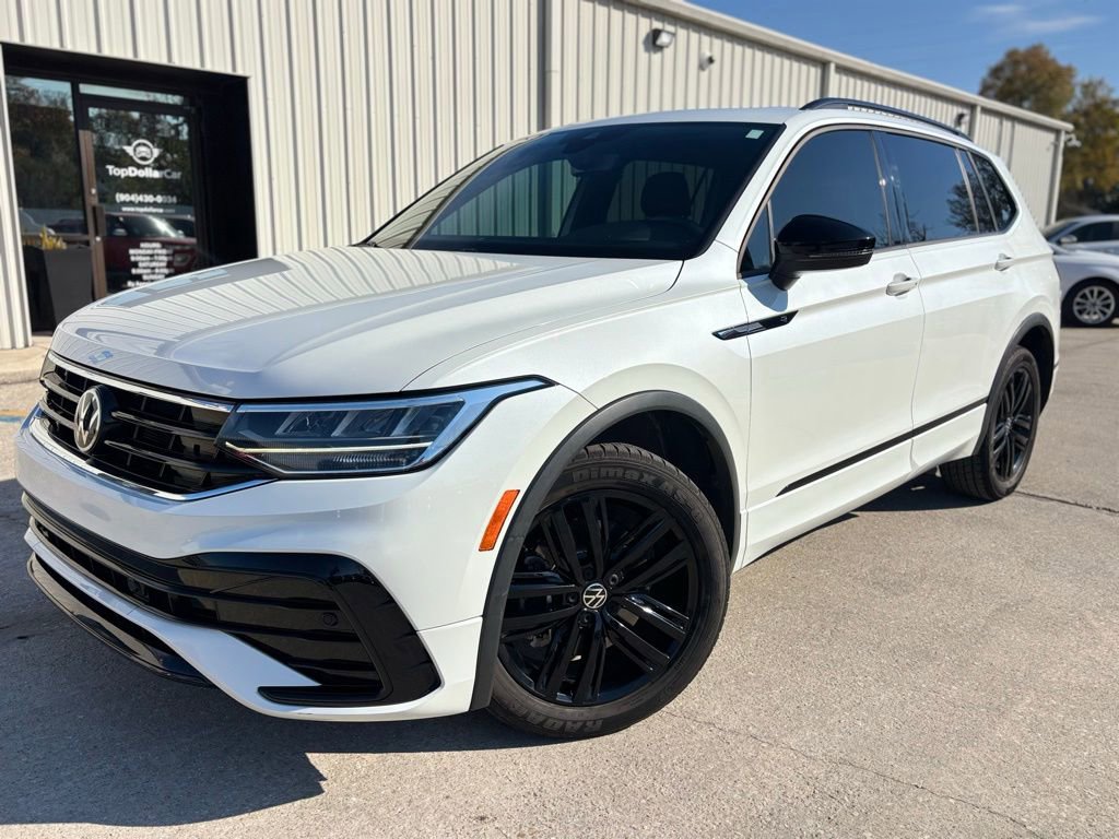 Used 2022 Volkswagen Tiguan SE R-Line