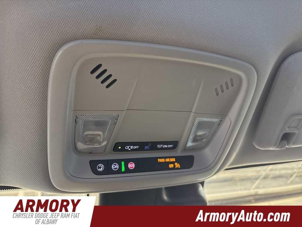 Used 2023 Chevrolet Malibu LT image 22