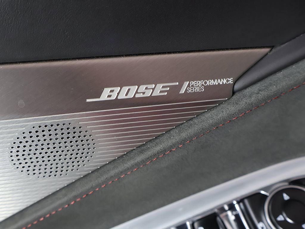 Used 2022 Chevrolet Corvette Stingray Premium Conv w/ Z51 Performance Package image 37