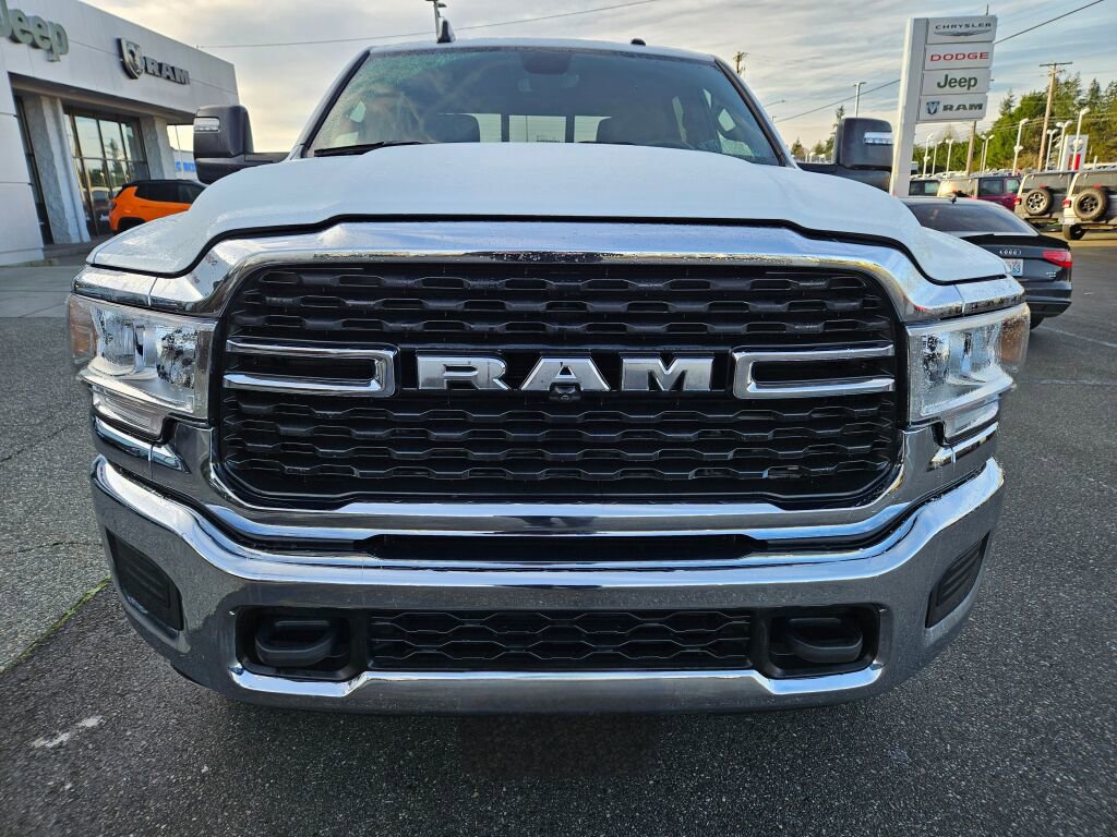 Used 2024 RAM 3500 Tradesman w/ Towing Technology Group image 8