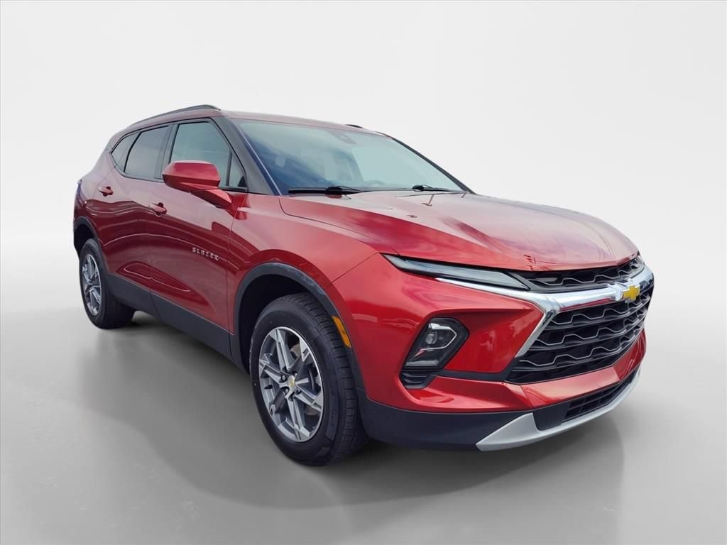 Used 2023 Chevrolet Blazer LT w/ Convenience Package AWD/4WD image 7