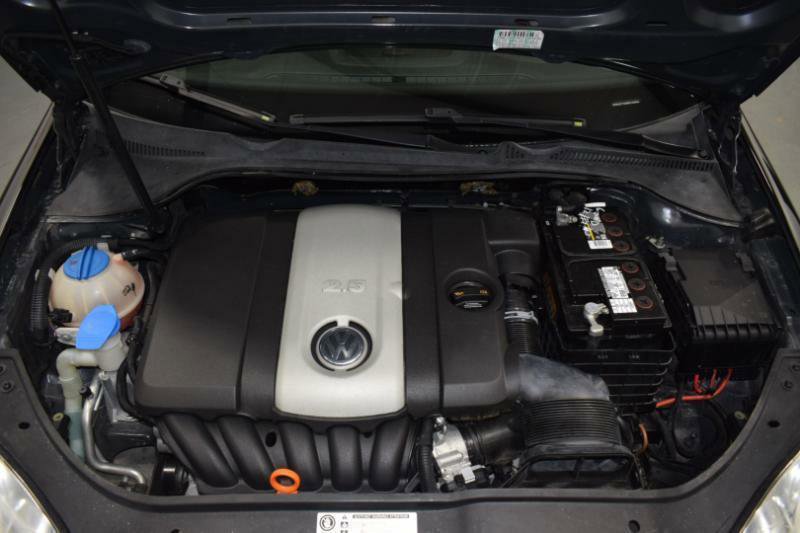 Used 2009 Volkswagen Jetta S FWD image 9