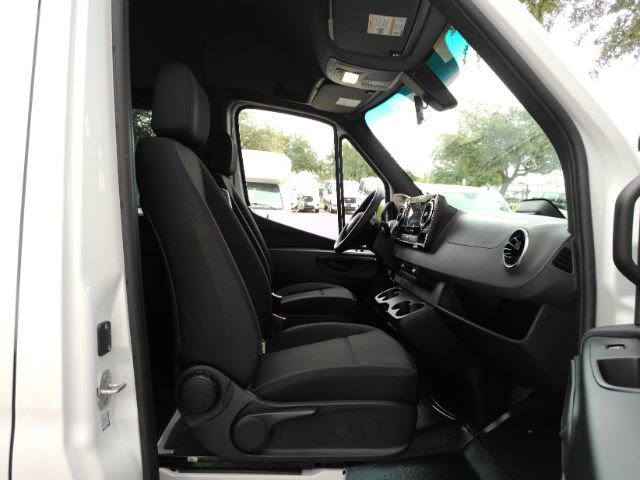 Used 2026 Mercedes-Benz Sprinter 2500 image 25