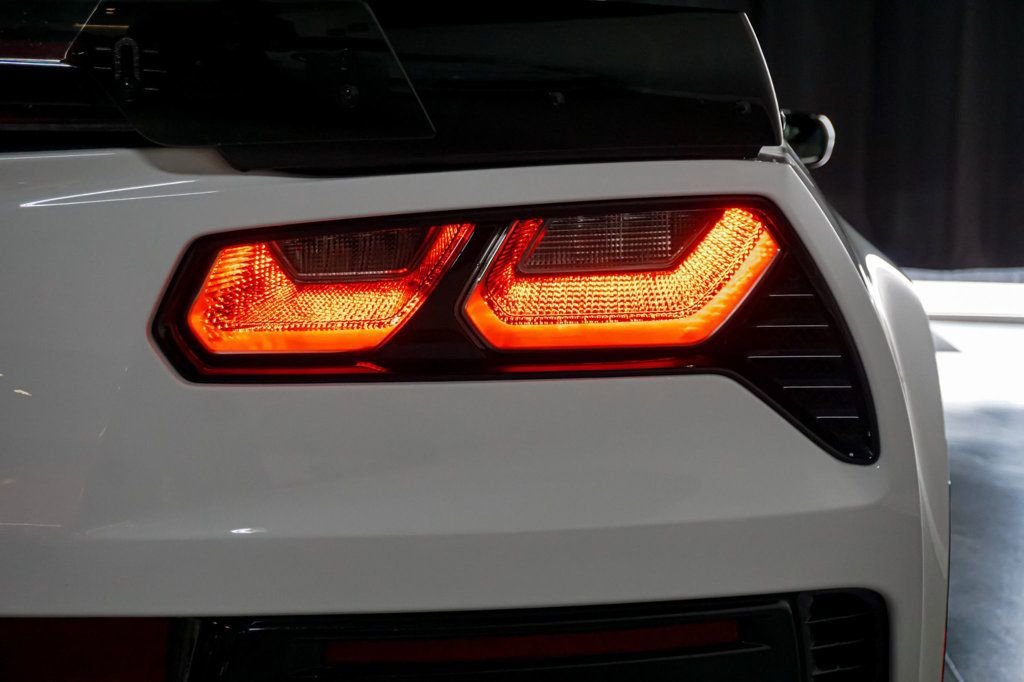 Used 2017 Chevrolet Corvette Z06 w/ Z07 Performance Package image 88