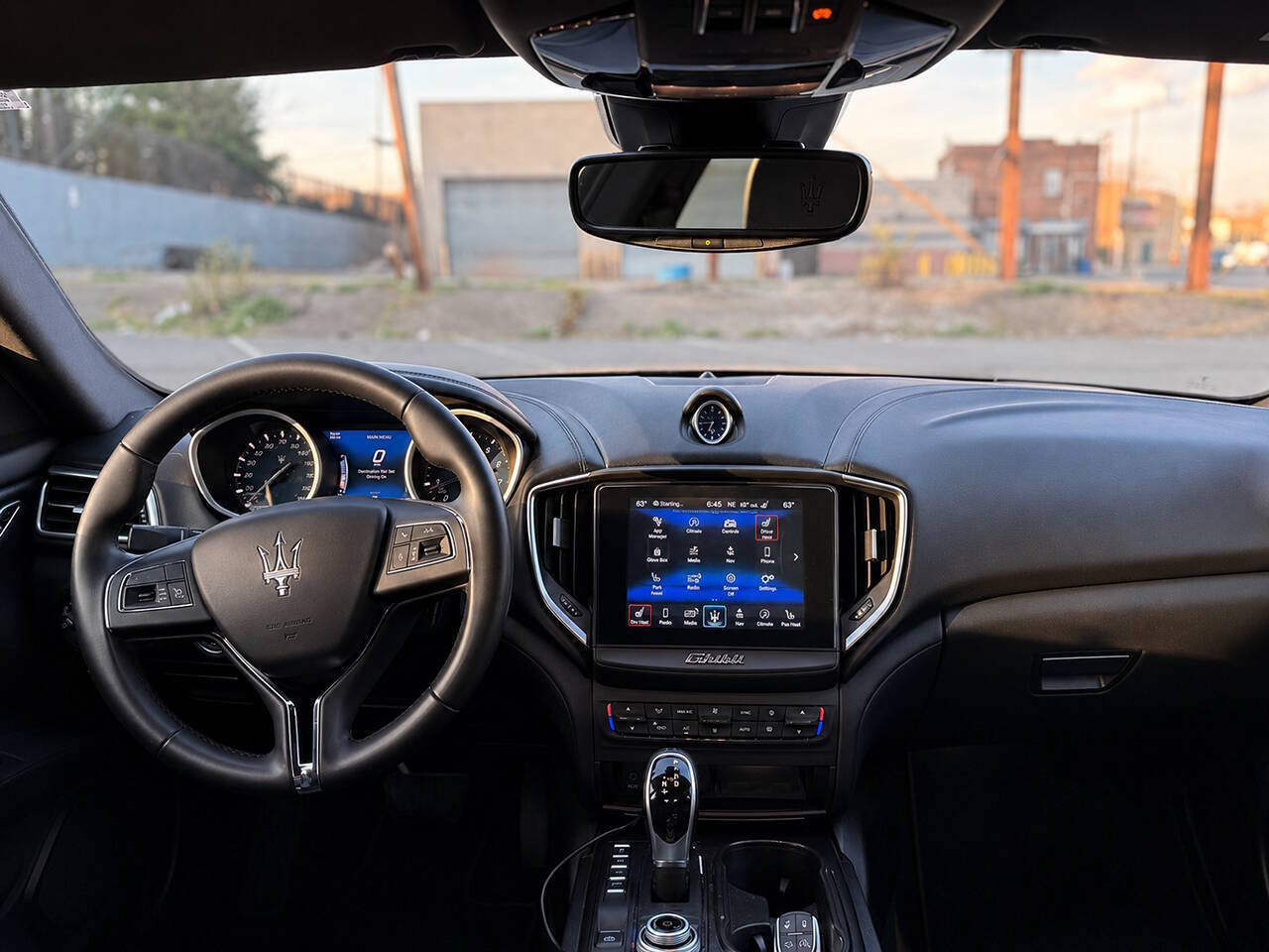 Used 2018 Maserati Ghibli RWD image 5