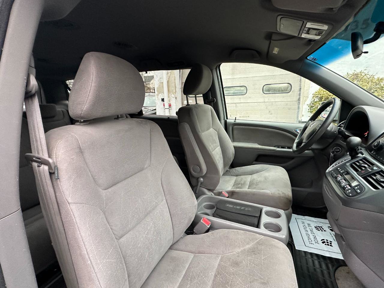 Used 2010 Honda Odyssey EX image 32