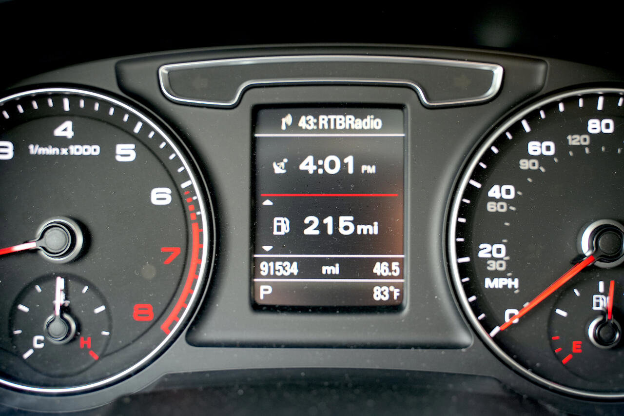 Used 2018 Audi Q3 2.0T Premium Plus image 33