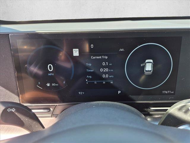 Used 2024 Hyundai Kona Limited AWD/4WD image 11