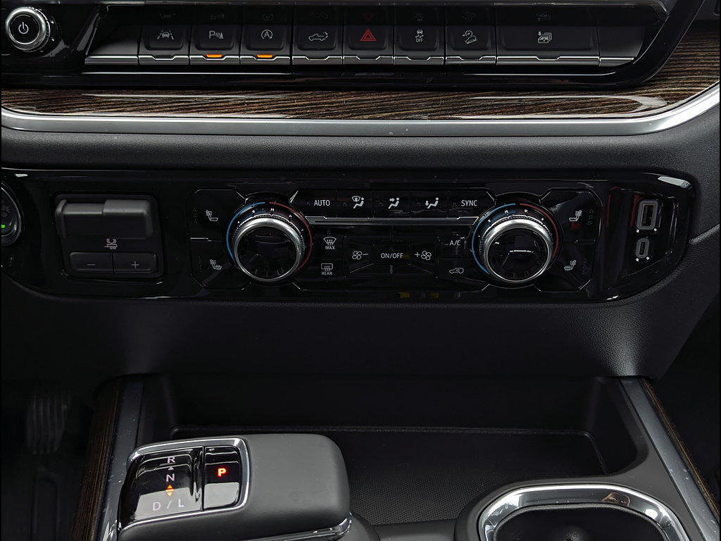 New 2026 GMC Sierra 1500 Elevation w/ Elevation Premium Package AWD/4WD image 27