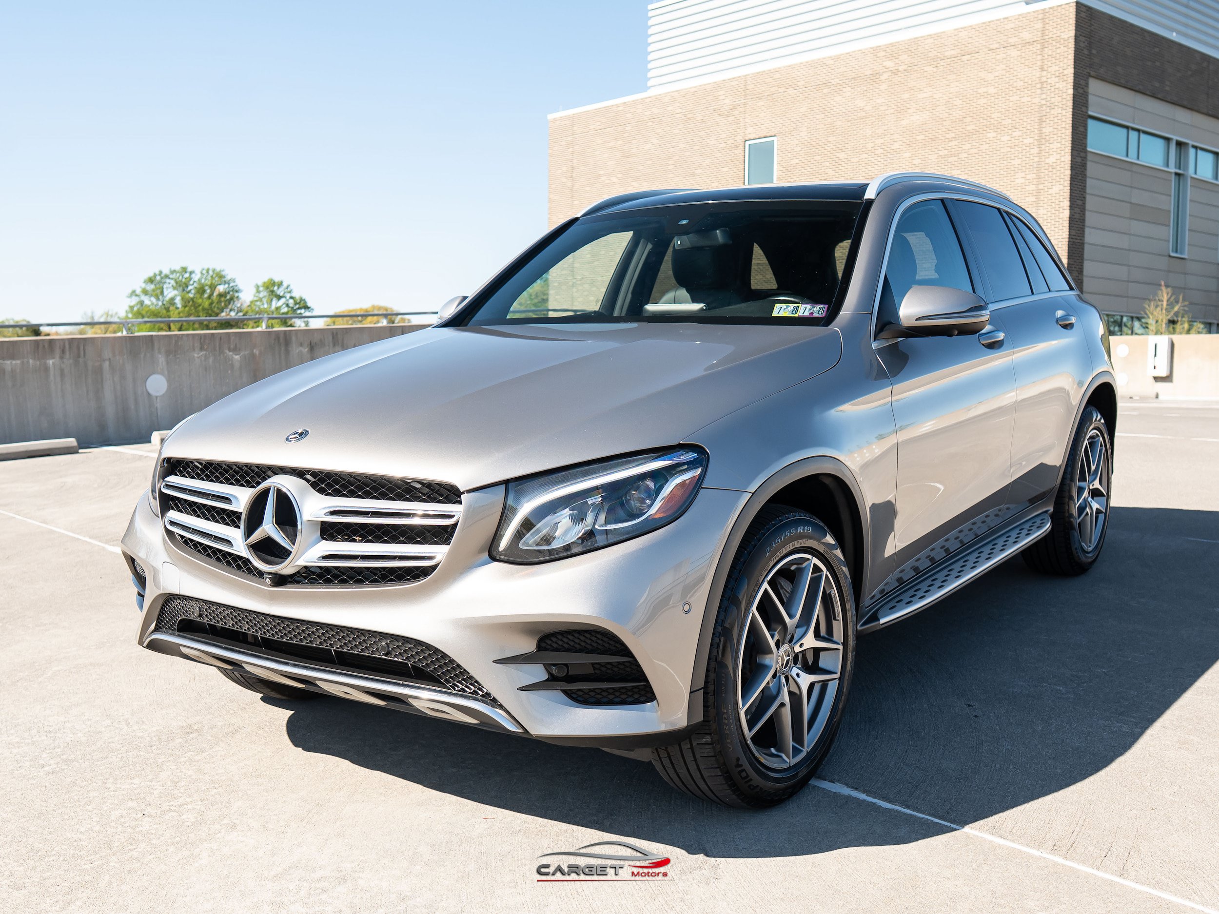 Used 2019 Mercedes-Benz GLC 300 4MATIC w/ Multimedia Package image 3