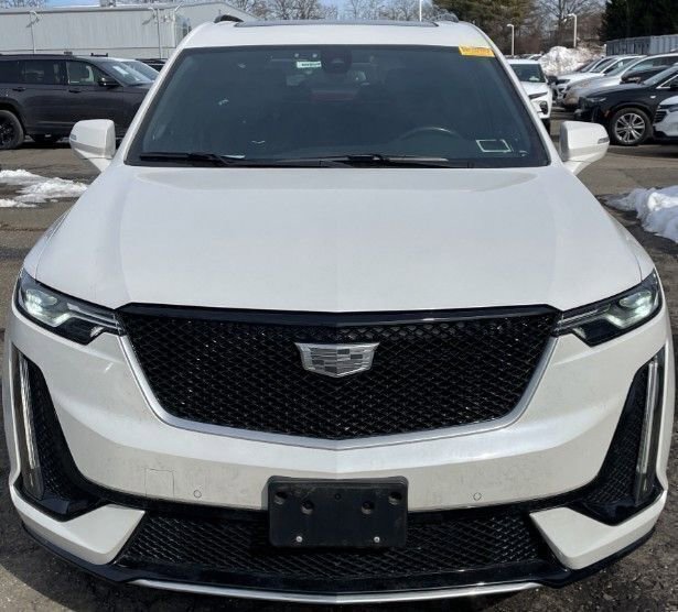 Used 2023 Cadillac XT6 Sport image 8