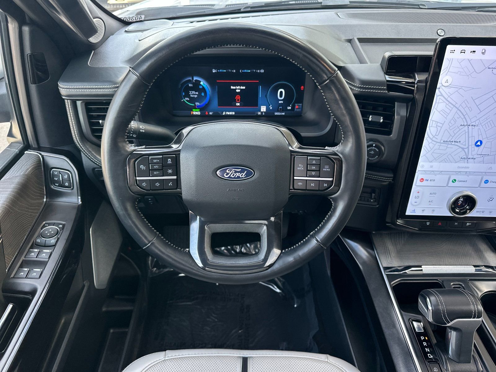 Used 2024 Ford F150 Lightning Platinum AWD/4WD image 17