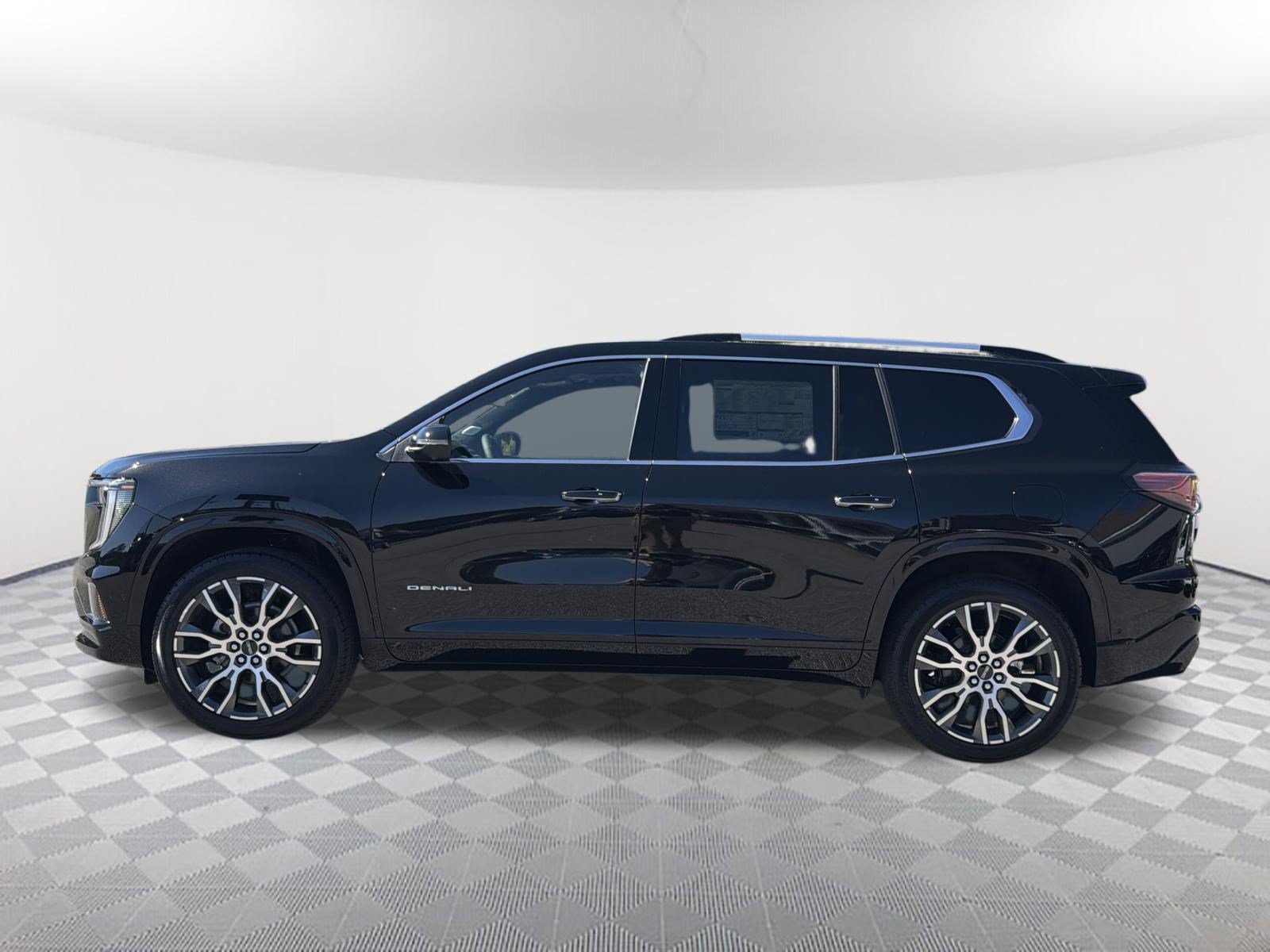New 2027 GMC Acadia Denali Ultimate w/ LPO, Floor Liner Package AWD/4WD image 9