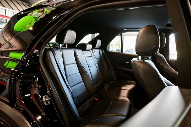 Used 2022 Mercedes-Benz GLE 350 4MATIC w/ Premium Package image 22