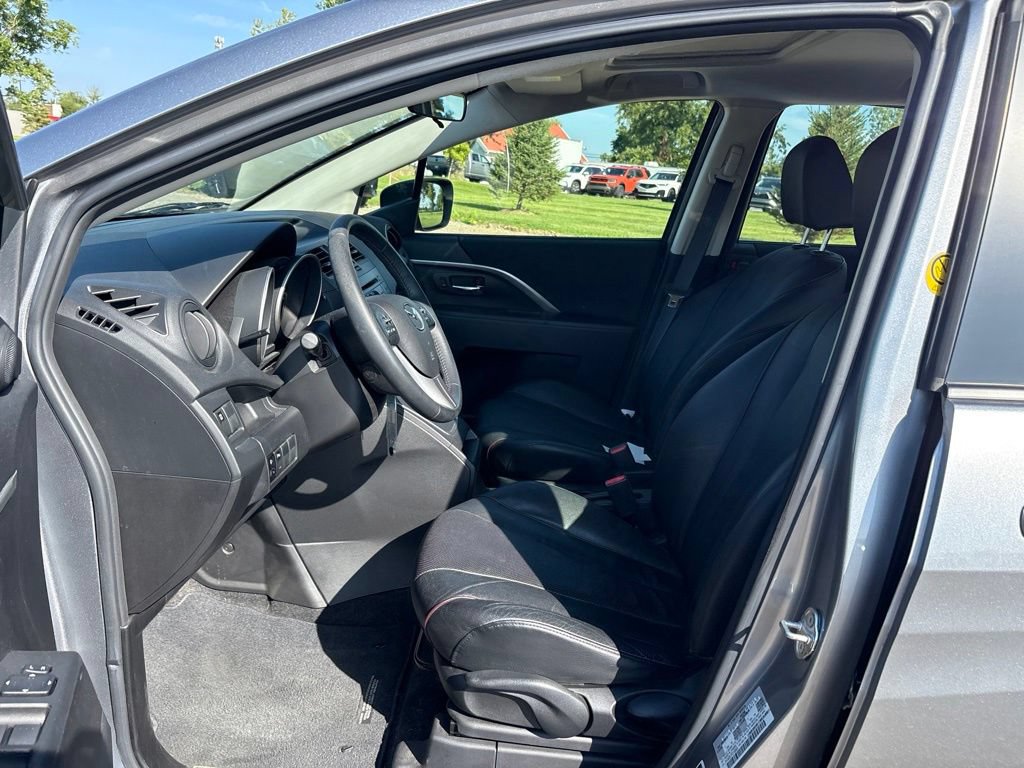 Used 2015 MAZDA MAZDA5 Grand Touring FWD image 14