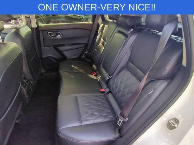 Used 2023 Nissan Rogue Platinum w/ Platinum Premium Package AWD/4WD image 32