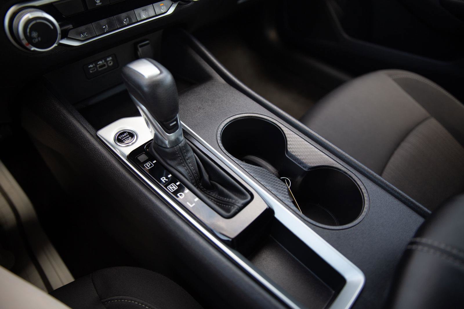 Used 2025 Nissan Altima 2.5 SV image 14