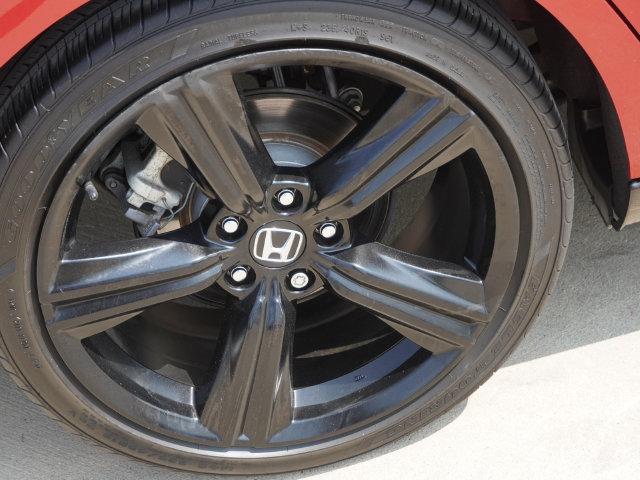 Used 2024 Honda Accord Sport image 12