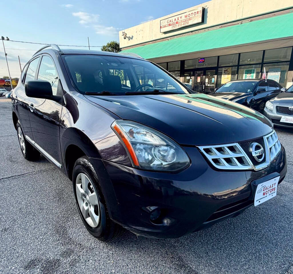 Used 2015 Nissan Rogue S w/ Convenience Package AWD/4WD image 3