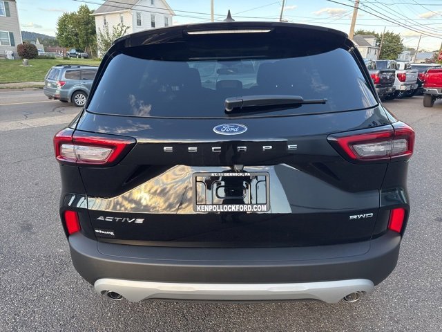 New 2026 Ford Escape Active w/ Cold Weather Package image 7