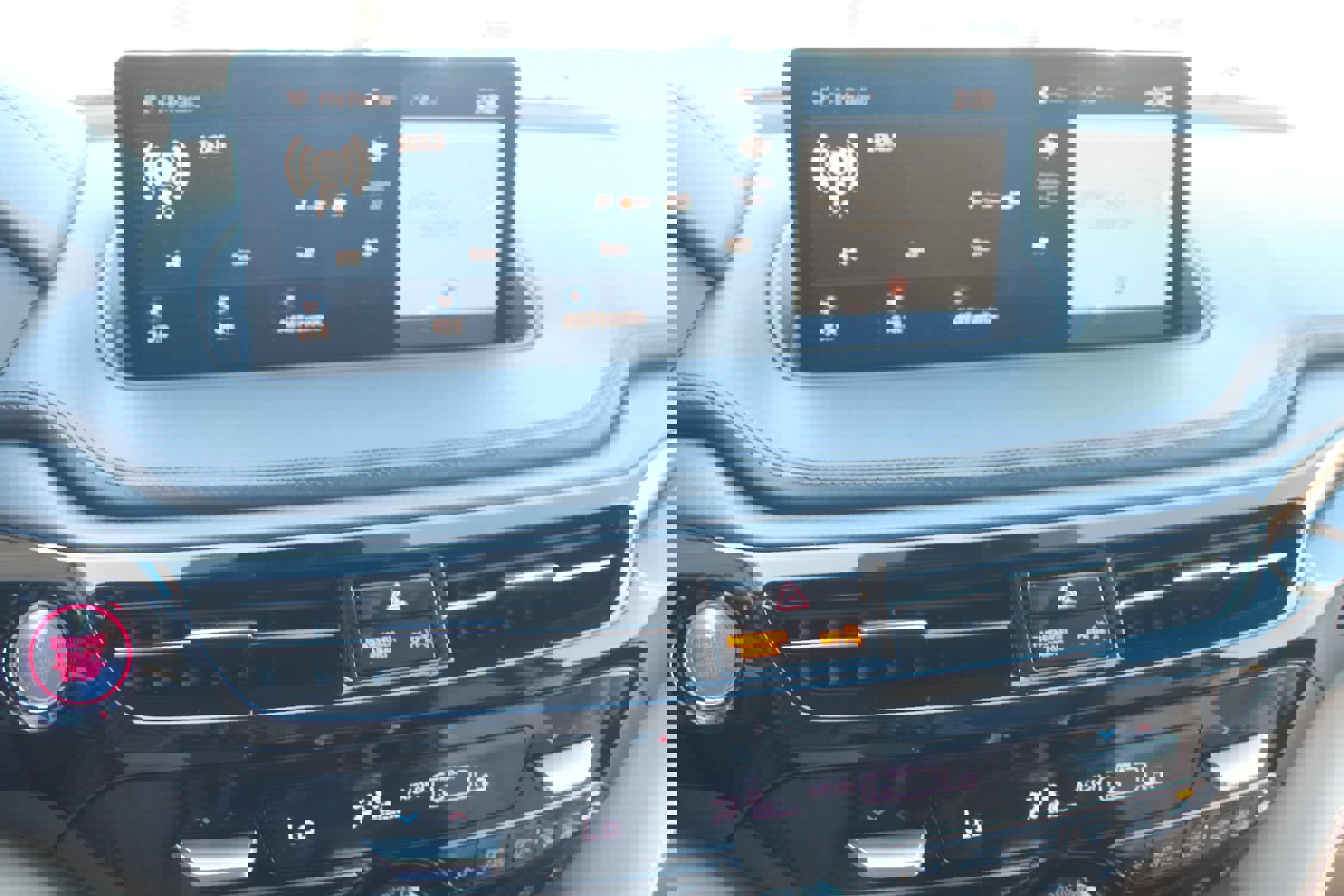 Used 2023 Acura MDX SH-AWD w/ Advance Package image 10