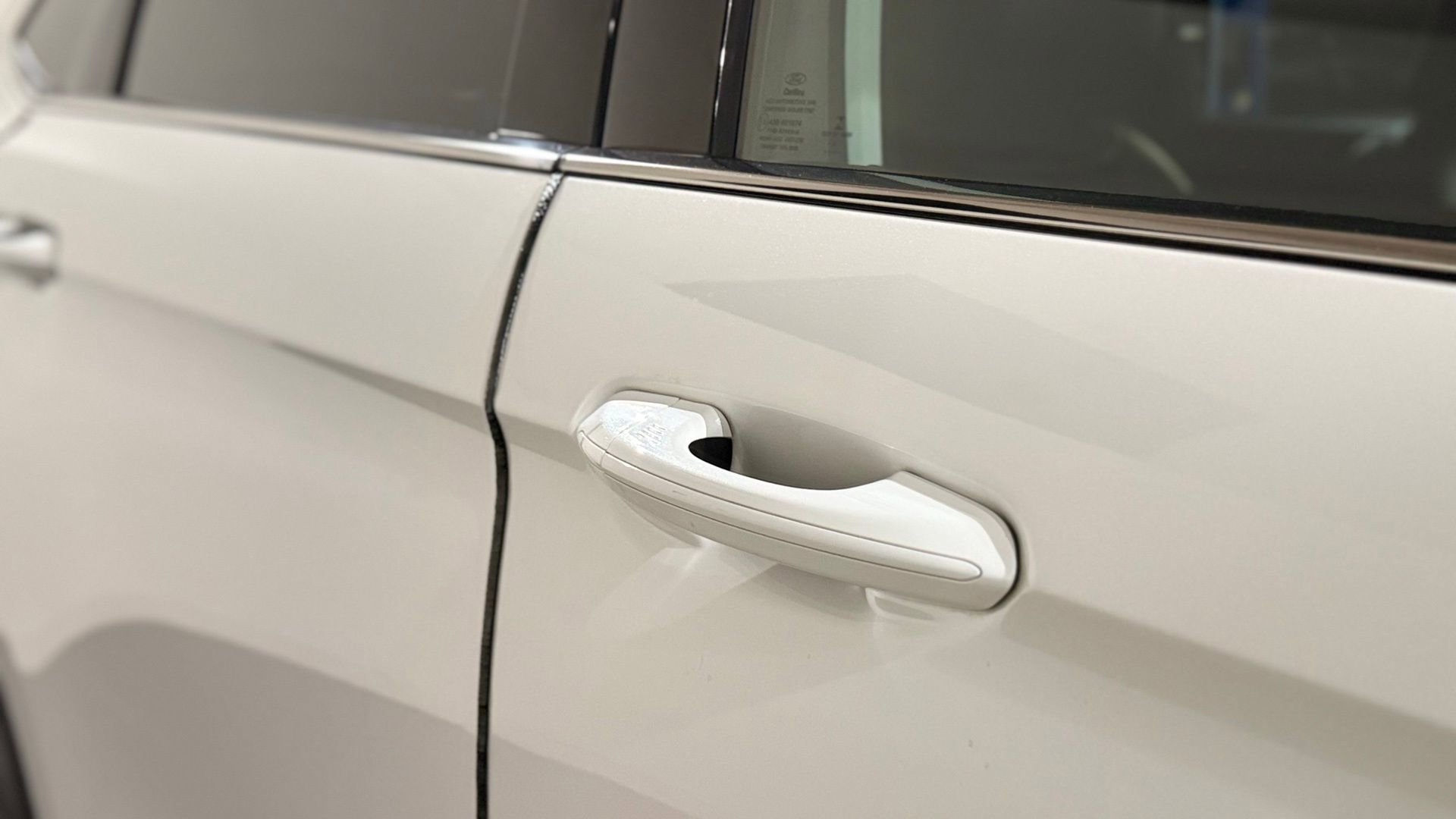 Used 2022 Ford Edge SEL w/ Convenience Package image 14