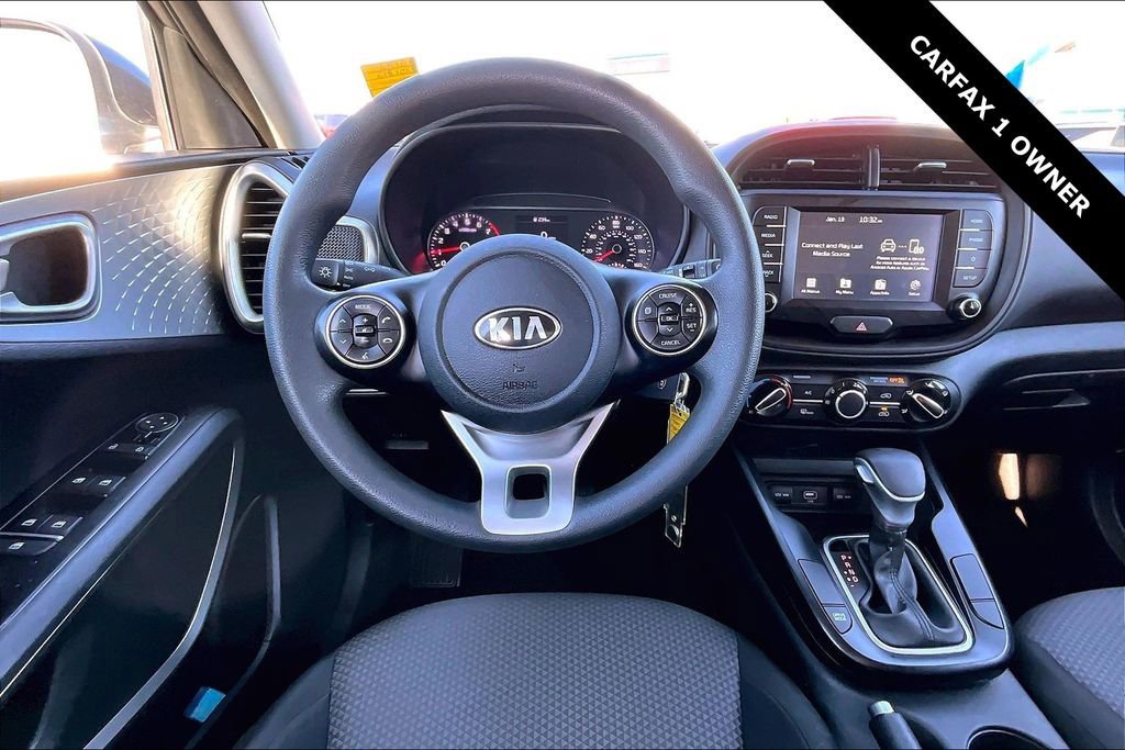 Used 2021 Kia Soul LX image 8
