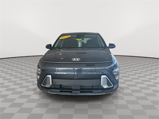 Used 2024 Hyundai Kona SE image 4