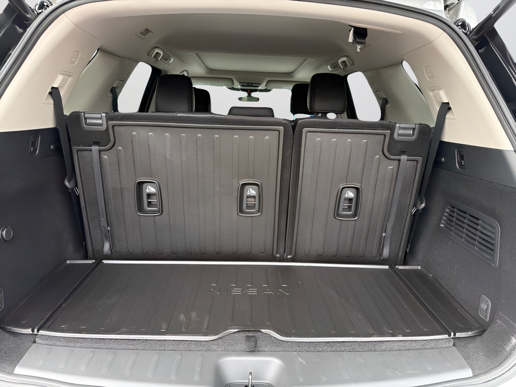 Certified 2024 Nissan Pathfinder Platinum w/ Cargo Package AWD/4WD image 10