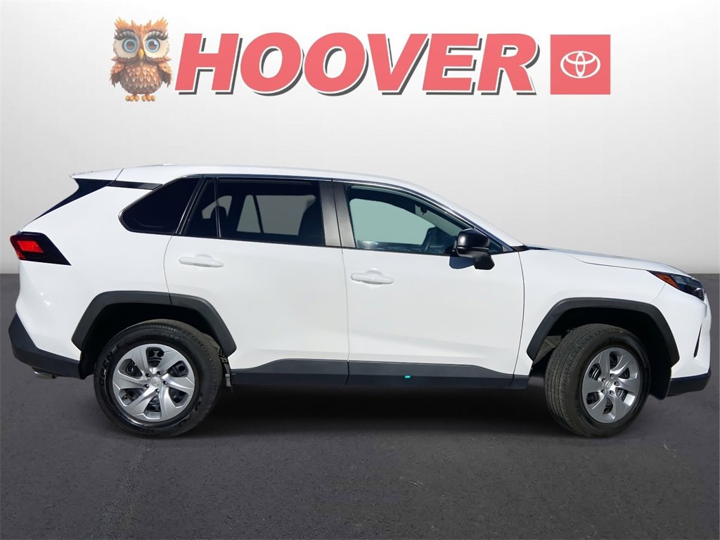 Used 2023 Toyota RAV4 LE image 2