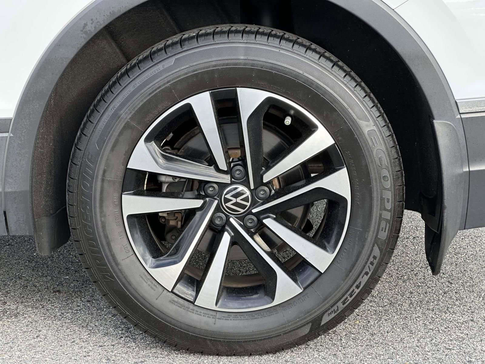 Used 2023 Volkswagen Tiguan S FWD image 16