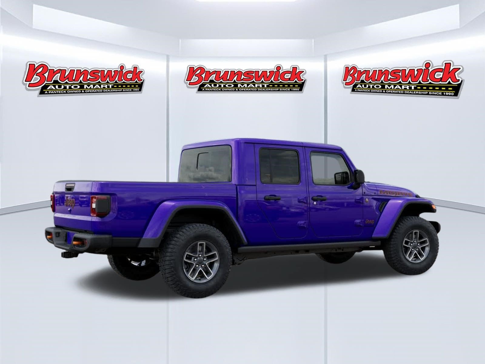 New 2026 Jeep Gladiator Mojave w/ Safety Group AWD/4WD image 4