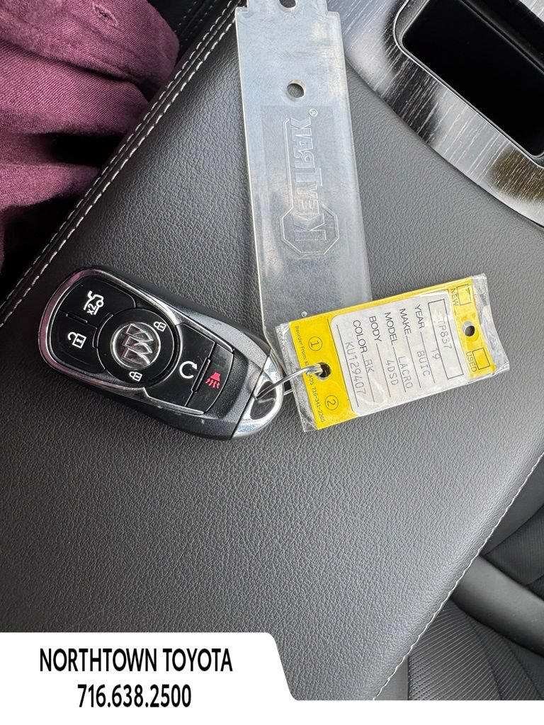 Used 2019 Buick LaCrosse Essence w/ Sun and Shade Package AWD/4WD image 30