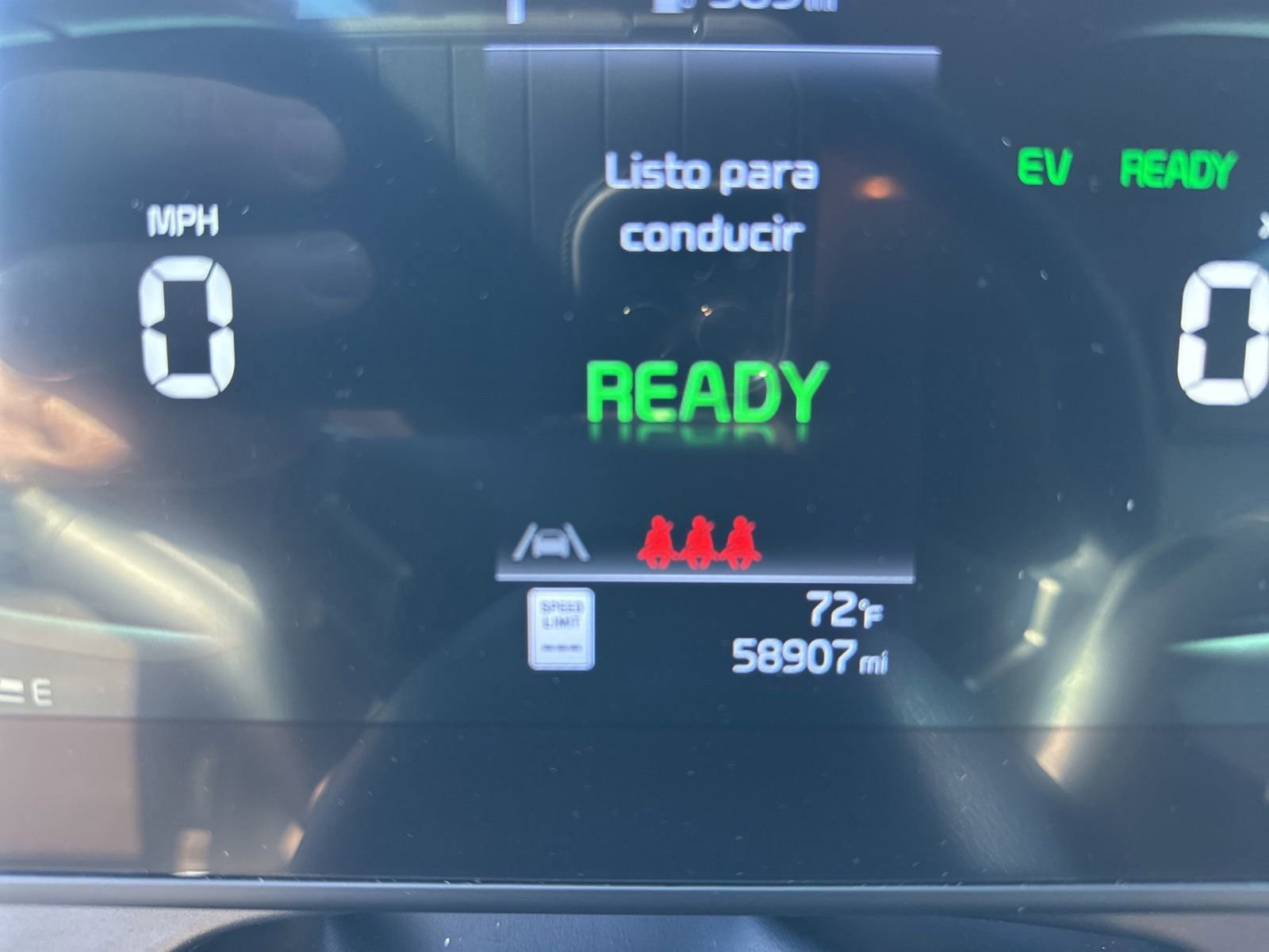 Used 2023 Kia Sportage EX image 7