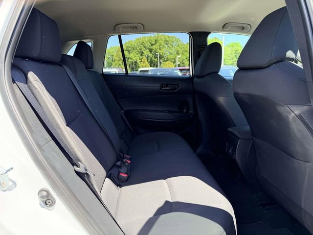 Used 2026 Toyota Corolla Cross LE FWD image 11