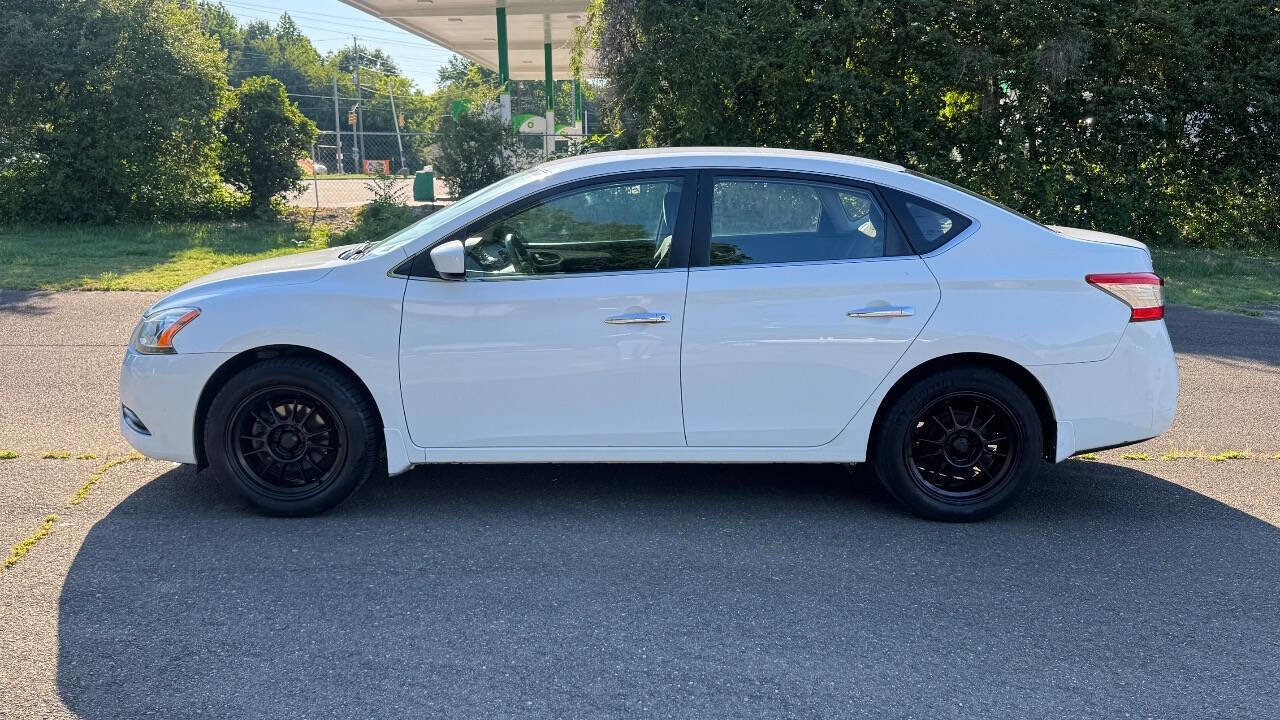 Used 2015 Nissan Sentra S FWD image 5